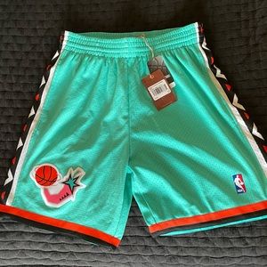 NWT Men’s Mitchell & Ness NBA Swingman Shorts 1996 Allstar Game